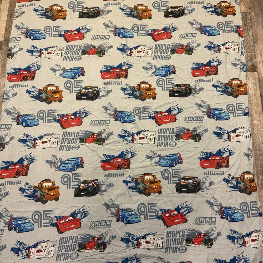 Disney Pixar Cars Vintage Twin Size Flat Bed Sheet Lightning McQueen 66”x 96”